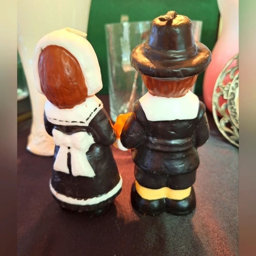 Pilgrim candle wax figures